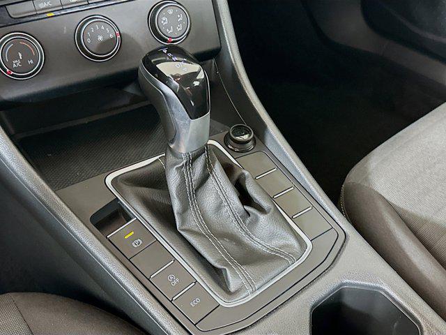 used 2024 Volkswagen Jetta car, priced at $15,497