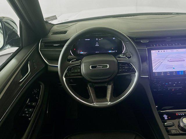 used 2023 Jeep Grand Cherokee car, priced at $39,297