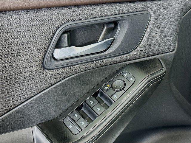 used 2023 Nissan Rogue car, priced at $19,497