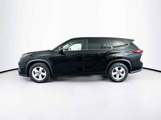 used 2023 Toyota Highlander car, priced at $28,589