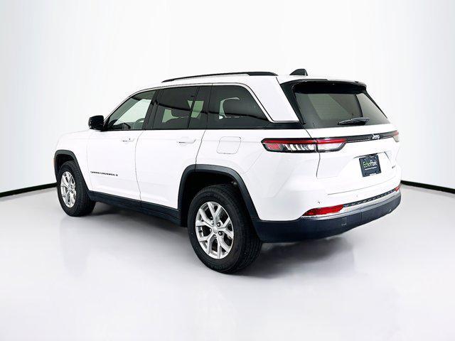 used 2023 Jeep Grand Cherokee car, priced at $29,389