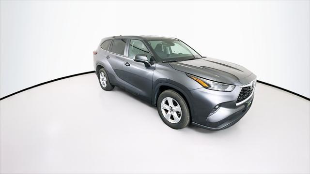 used 2024 Toyota Highlander car, priced at $34,689