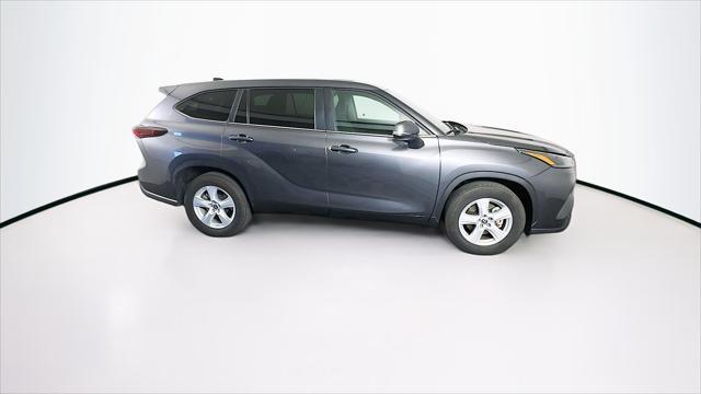 used 2024 Toyota Highlander car, priced at $34,689