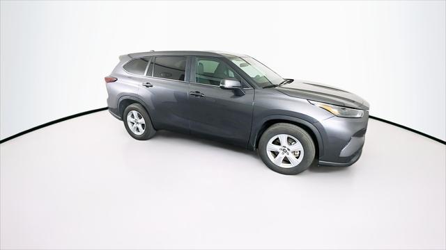 used 2024 Toyota Highlander car, priced at $34,689