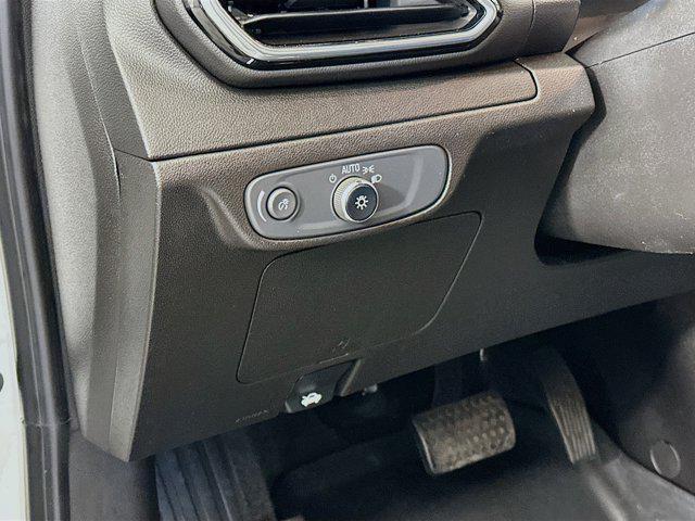 used 2022 Chevrolet Bolt EUV car, priced at $15,996