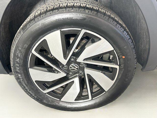 used 2024 Volkswagen Atlas car, priced at $33,889