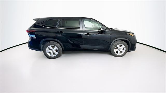 used 2024 Toyota Highlander car, priced at $36,389