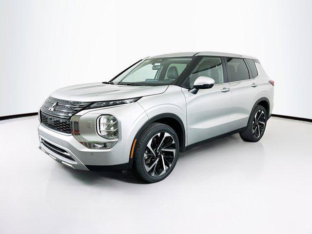 used 2024 Mitsubishi Outlander car, priced at $22,497