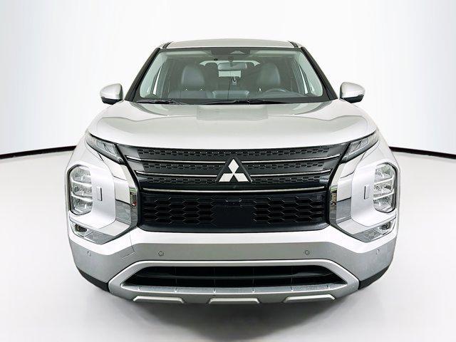 used 2024 Mitsubishi Outlander car, priced at $22,497