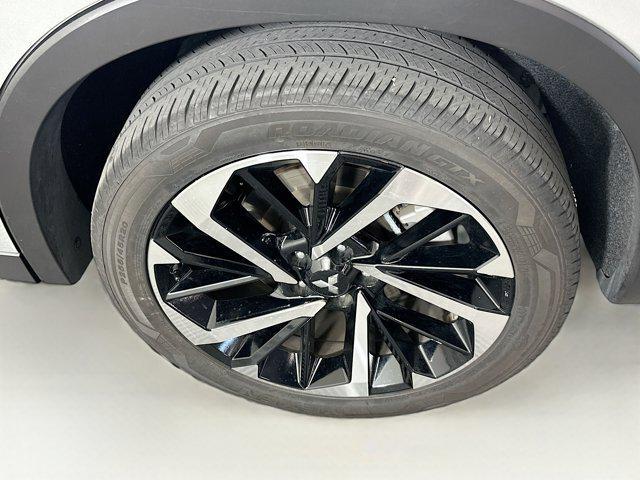used 2024 Mitsubishi Outlander car, priced at $23,697