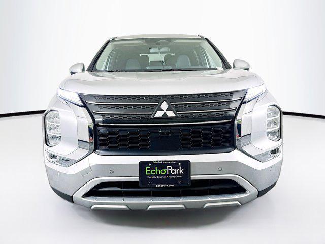 used 2024 Mitsubishi Outlander car, priced at $23,697
