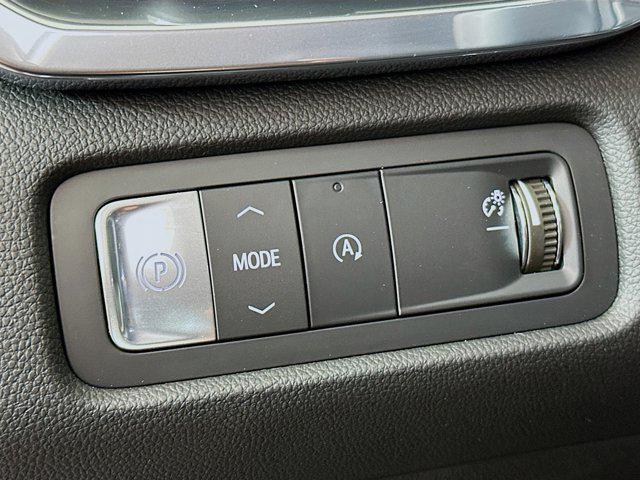 used 2024 GMC Acadia car, priced at $33,197