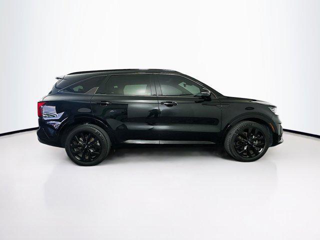 used 2021 Kia Sorento car, priced at $23,397