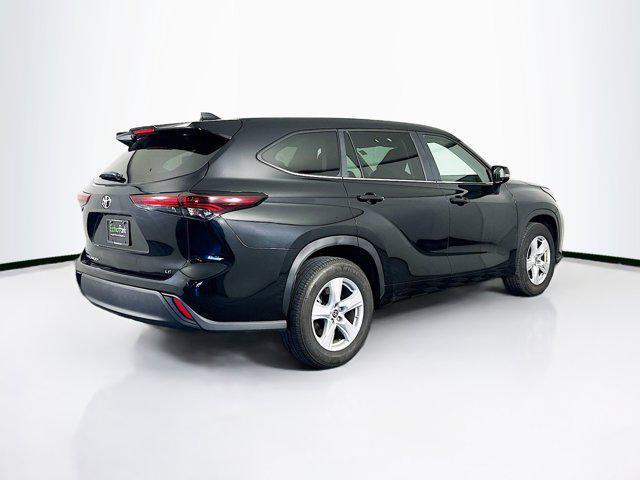 used 2024 Toyota Highlander car, priced at $33,939