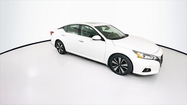 used 2022 Nissan Altima car, priced at $19,689