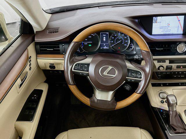 used 2018 Lexus ES 300h car, priced at $24,197
