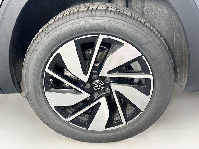 used 2024 Volkswagen Atlas car, priced at $27,647