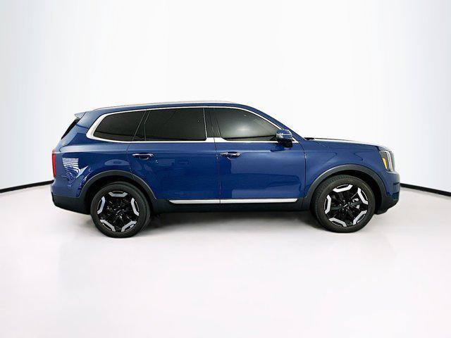 used 2023 Kia Telluride car, priced at $32,997