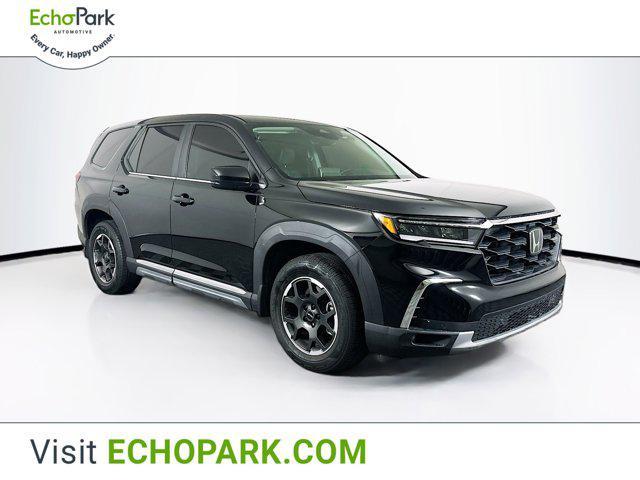 used 2023 Honda Pilot car, priced at $32,297