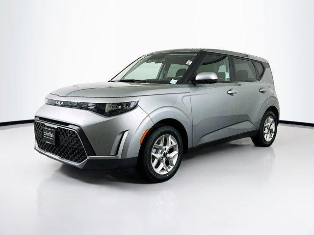 used 2024 Kia Soul car, priced at $15,297