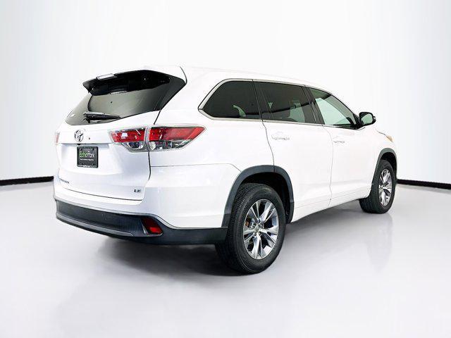 used 2015 Toyota Highlander car, priced at $16,999
