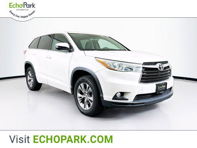 used 2015 Toyota Highlander car, priced at $16,999