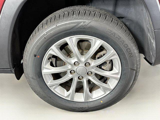 used 2019 Jeep Cherokee car, priced at $13,699