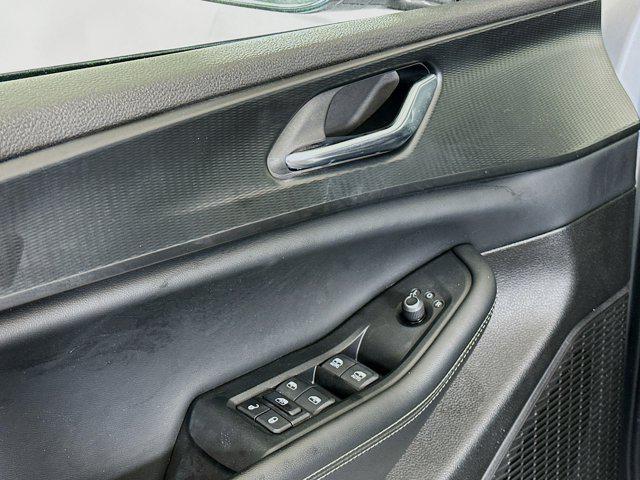 used 2024 Jeep Grand Cherokee car, priced at $28,997