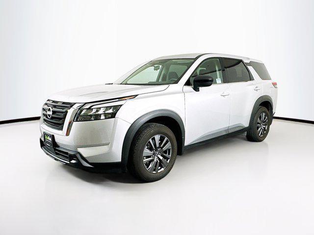 used 2023 Nissan Pathfinder car, priced at $26,589