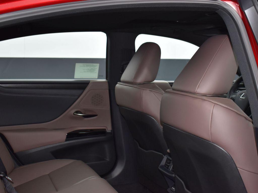 new 2025 Lexus ES 350 car, priced at $48,584