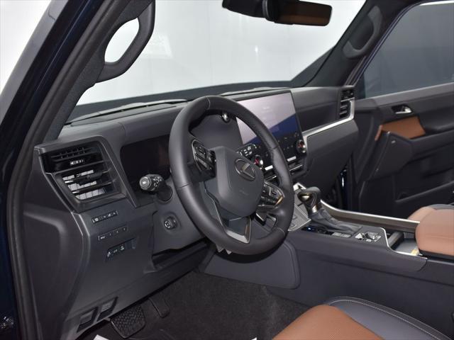 new 2025 Lexus GX 550 car, priced at $83,133