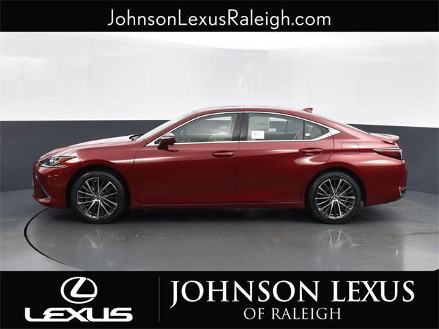 new 2025 Lexus ES 300h car, priced at $50,379