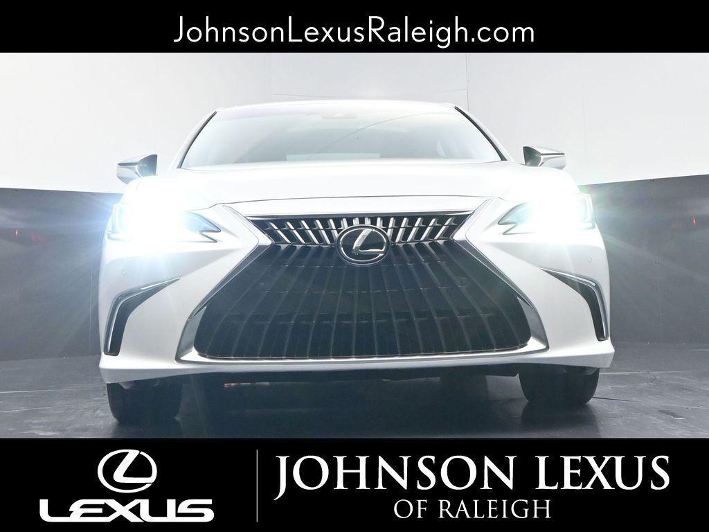 used 2025 Lexus ES 300h car, priced at $43,858