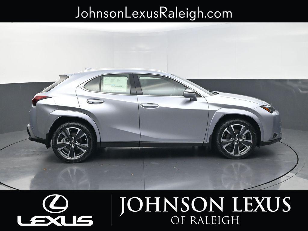 new 2025 Lexus UX 300h car, priced at $43,194