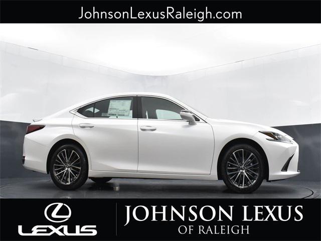 new 2025 Lexus ES 300h car, priced at $50,704