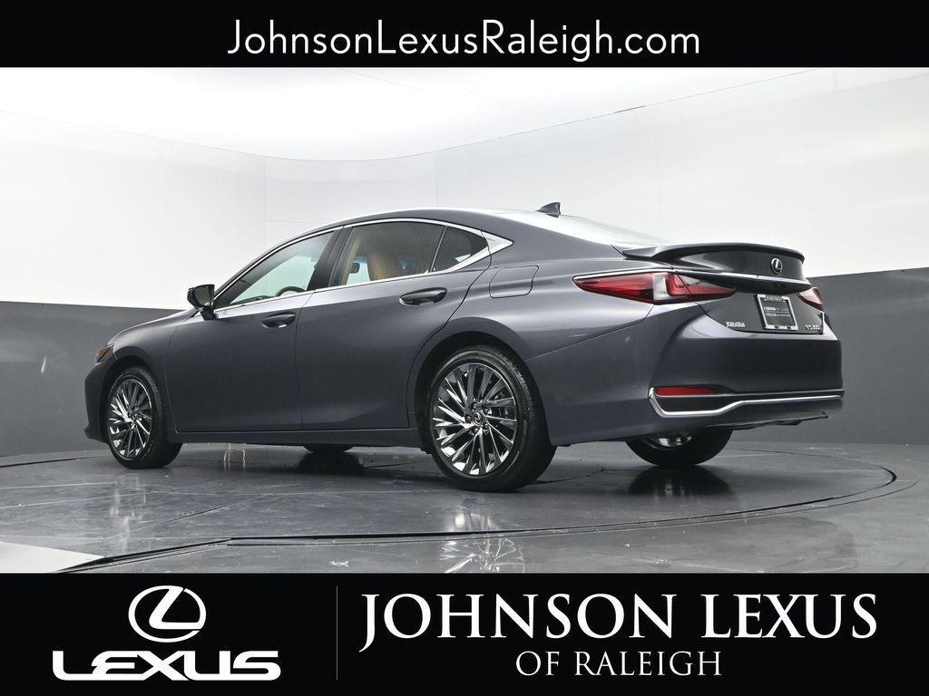 used 2024 Lexus ES 300h car, priced at $47,248