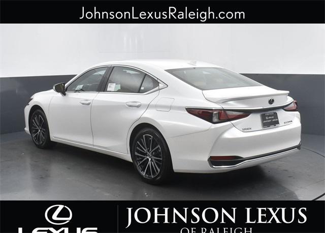new 2025 Lexus ES 300h car, priced at $51,524
