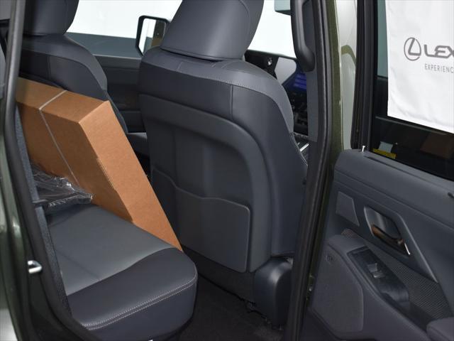 new 2025 Lexus GX 550 car, priced at $86,272