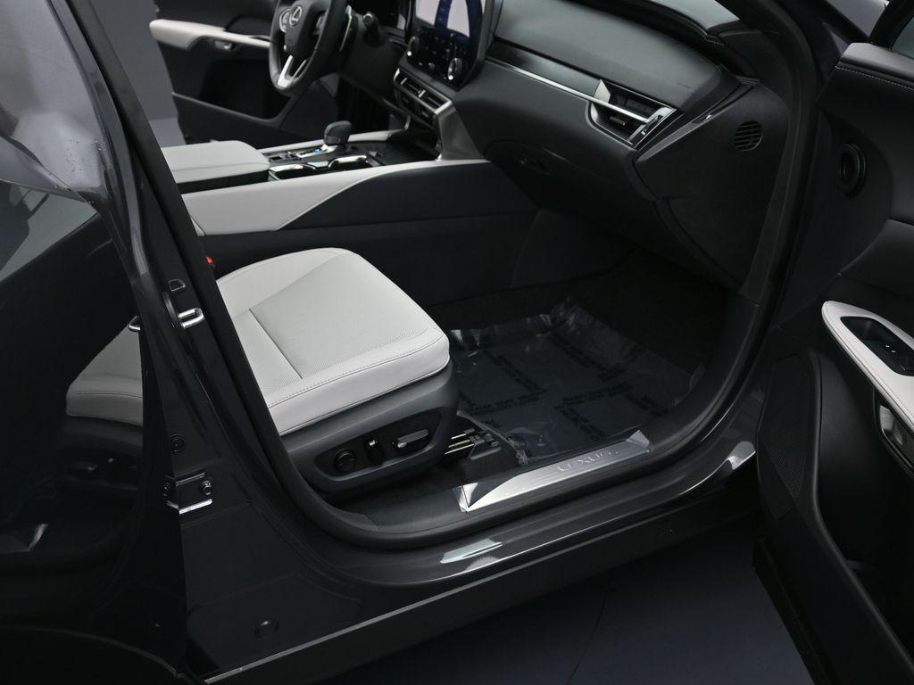new 2025 Lexus RX 350 car, priced at $56,455