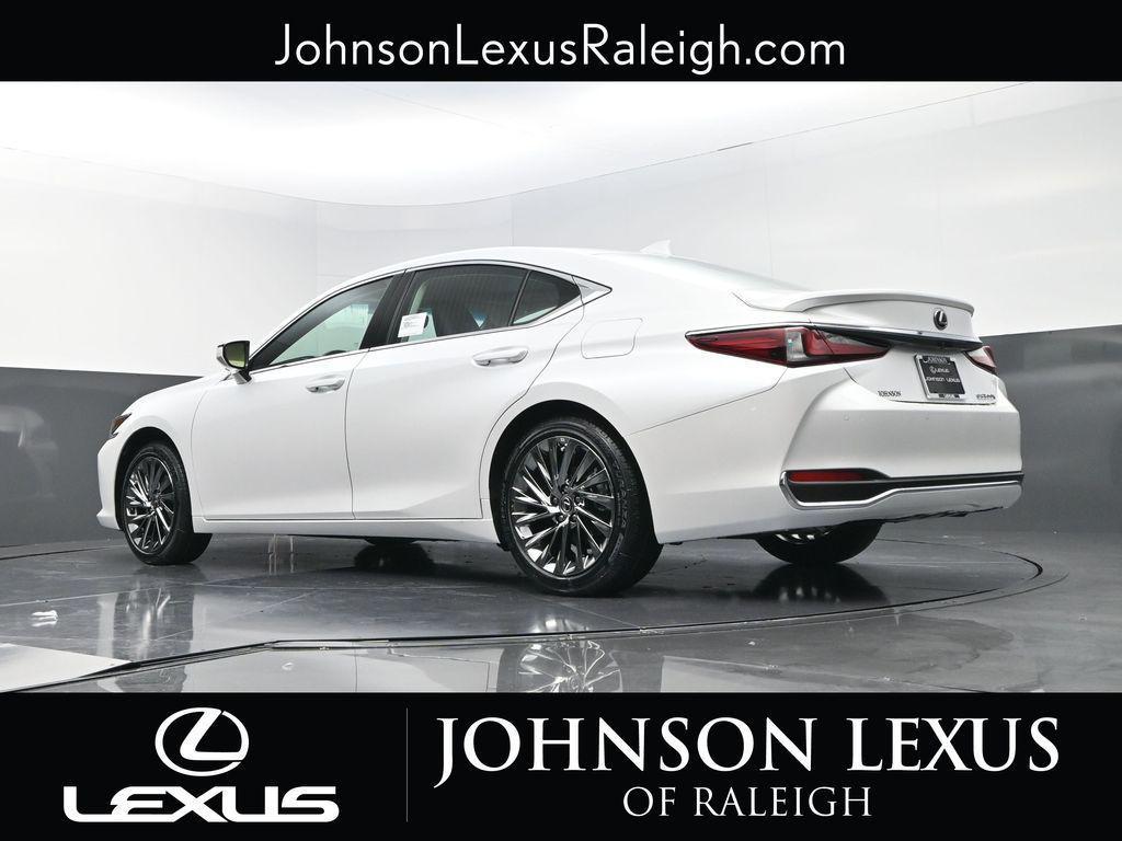 new 2025 Lexus ES 300h car, priced at $54,979