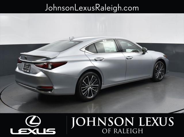 new 2025 Lexus ES 300h car, priced at $51,744