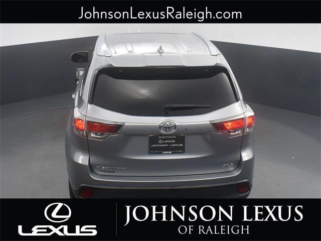 used 2015 Toyota Highlander car, priced at $19,955
