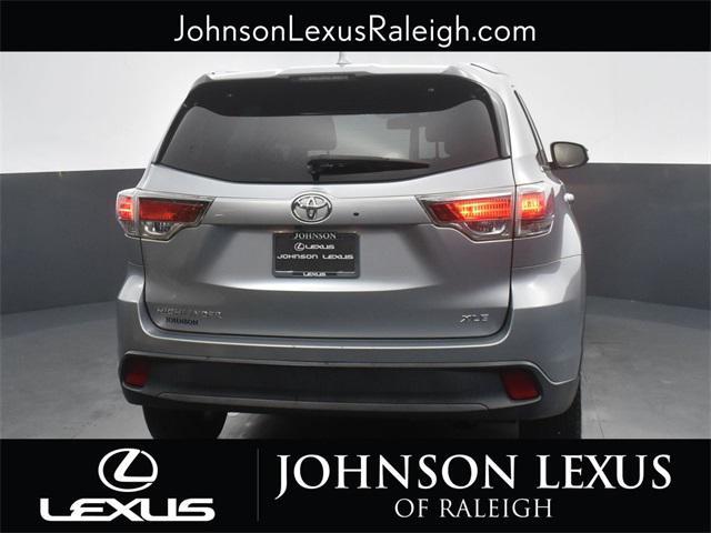 used 2015 Toyota Highlander car, priced at $19,955