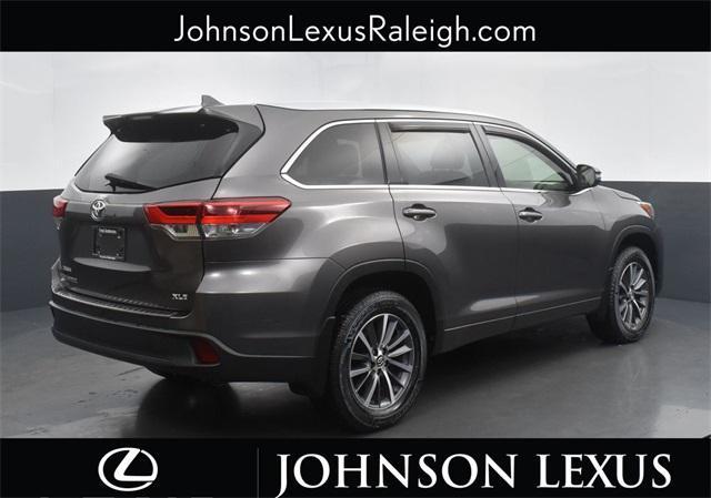 used 2017 Toyota Highlander car, priced at $19,975