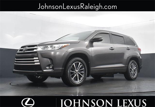 used 2017 Toyota Highlander car, priced at $19,975