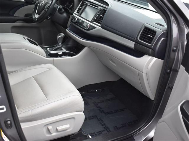 used 2017 Toyota Highlander car, priced at $19,975