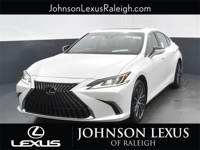 new 2025 Lexus ES 300h car, priced at $51,244