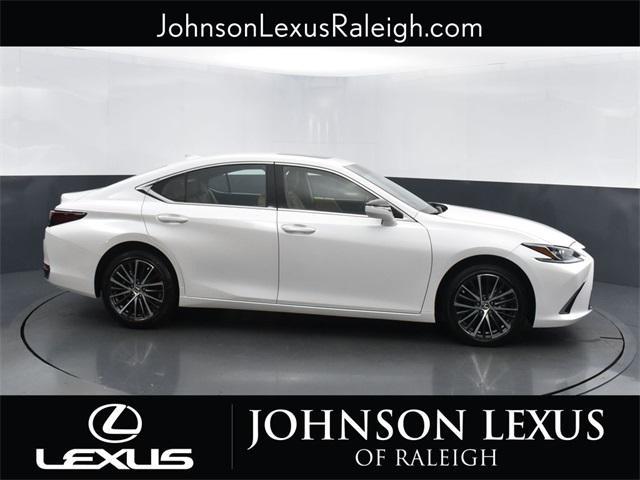 used 2024 Lexus ES 250 car, priced at $43,898