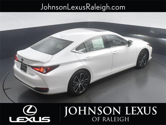 new 2025 Lexus ES 300h car, priced at $51,524