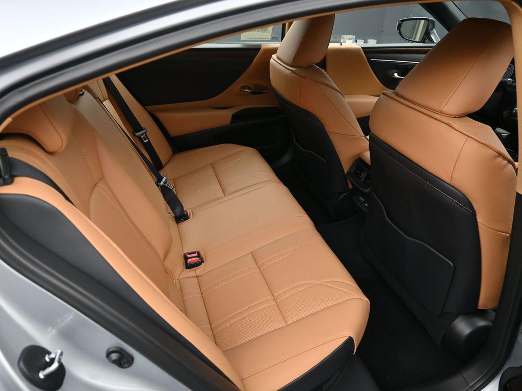 new 2025 Lexus ES 300h car, priced at $54,979